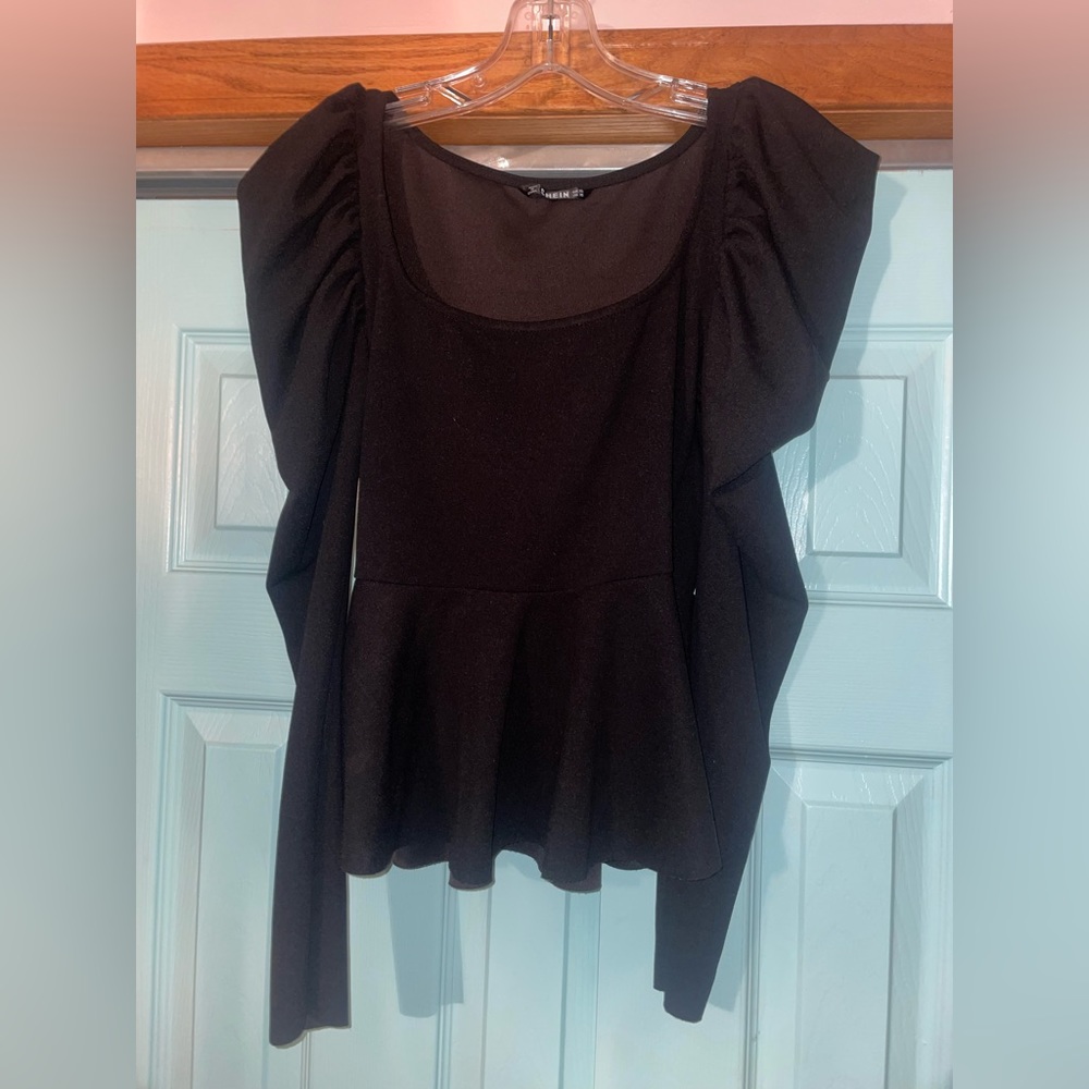 Black puffed sleeves blouse